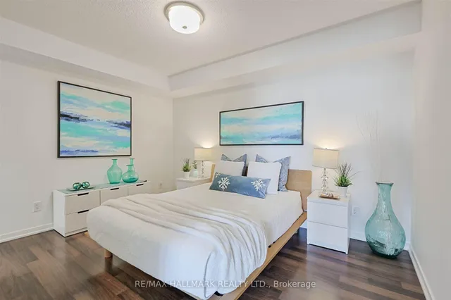 Additional image 19 of 38 Joe Shuster Way Unit 721