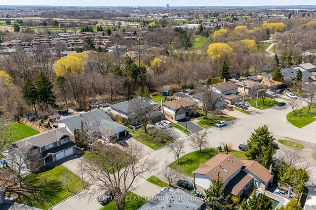 Additional image 40 of 57 Ridgehill Dr