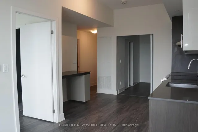 Additional image 14 of 188 Fairview Mall Dr Unit 818