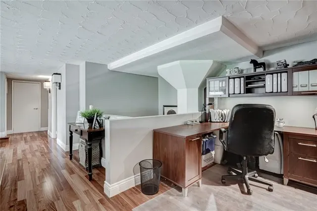 Additional image 33 of 50 MAIN St Unit 301