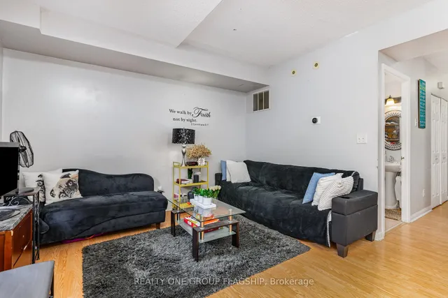 Additional image 3 of 3045 Finch Ave Unit 1032