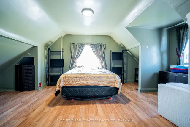 Additional image 25 of 49 Trethewey Dr