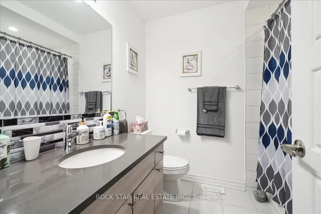 Additional image 18 of 1560 Moira Cres