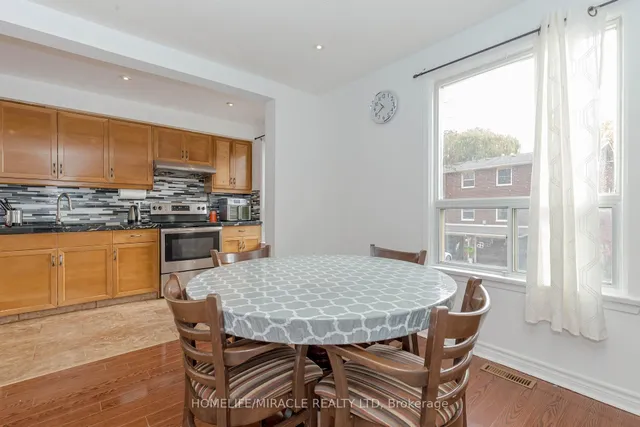 Additional image 18 of 12 Eden Park Unit 12