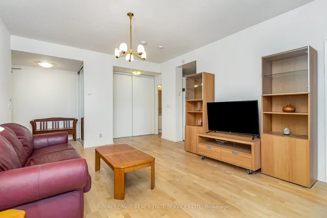 Additional image 4 of 778 Sheppard Ave Unit 303