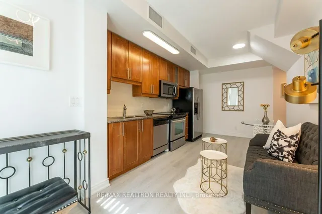 Additional image 3 of 21 Olive Ave Unit 221