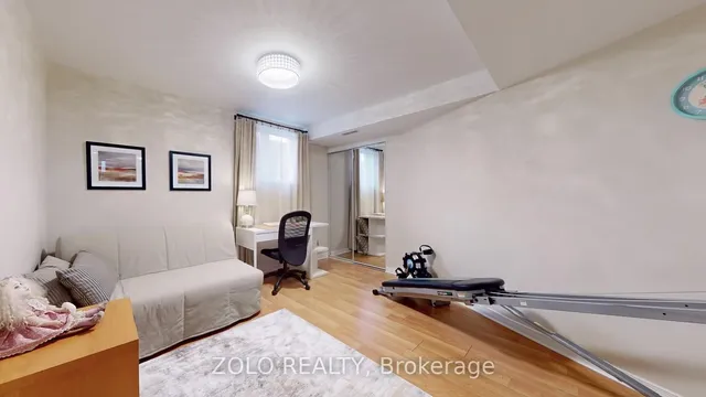 Additional image 35 of 32 Revcoe Dr