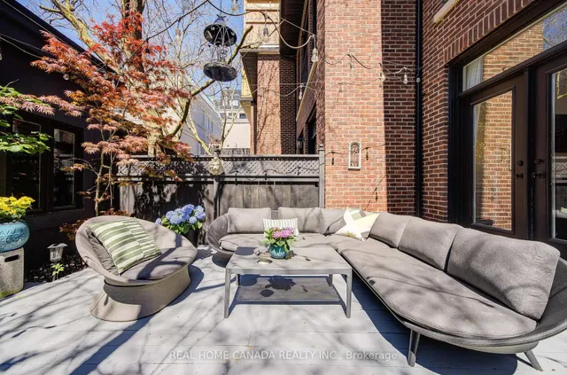 Additional image 47 of 121 Davenport Rd