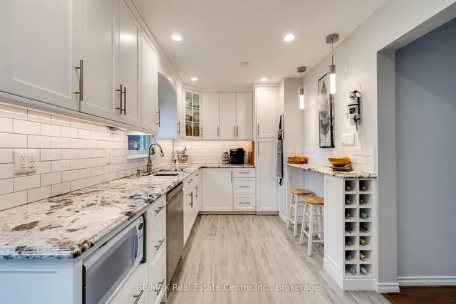 Additional image 25 of 775 Coulson Ave