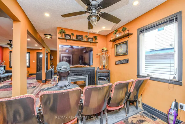 Additional image 12 of 14 Royce Ave