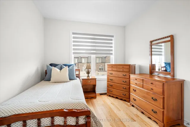 Additional image 39 of 109 Halliford Pl