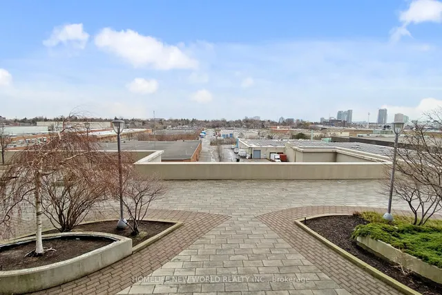 Additional image 25 of 151 Village Green Sq Unit 501