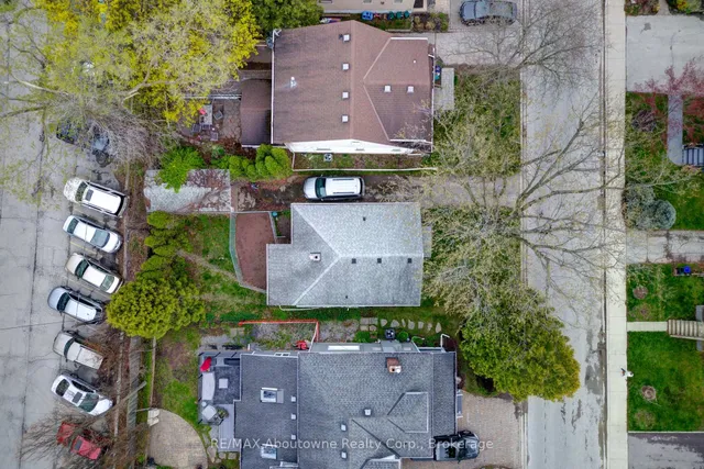 Additional image 11 of 469 Woodland Ave