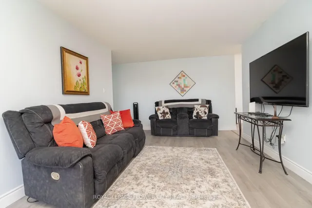 Additional image 11 of 20 Cherrytree Dr Unit 304