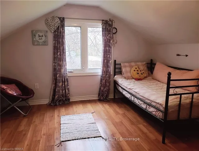 Additional image 26 of 745 Burgess Ave