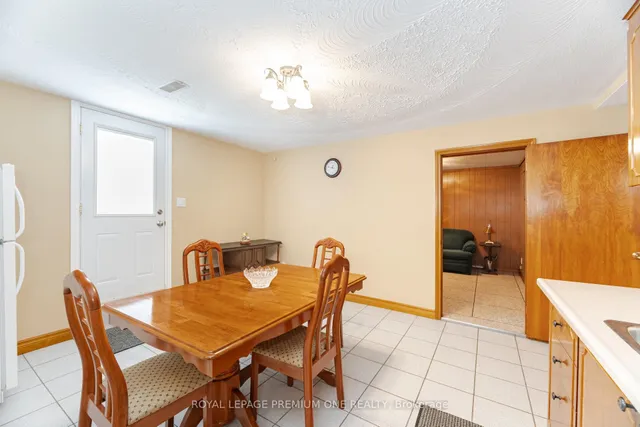 Additional image 28 of 128 Hullmar Dr