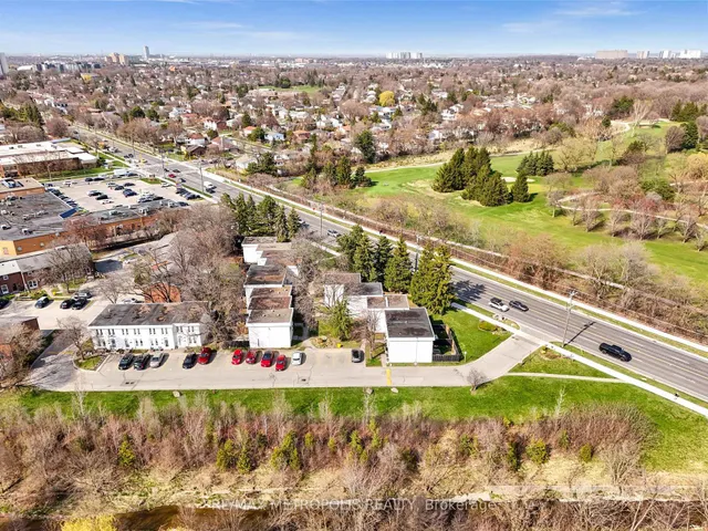 Additional image 3 of 2550 Birchmount Rd Unit 5