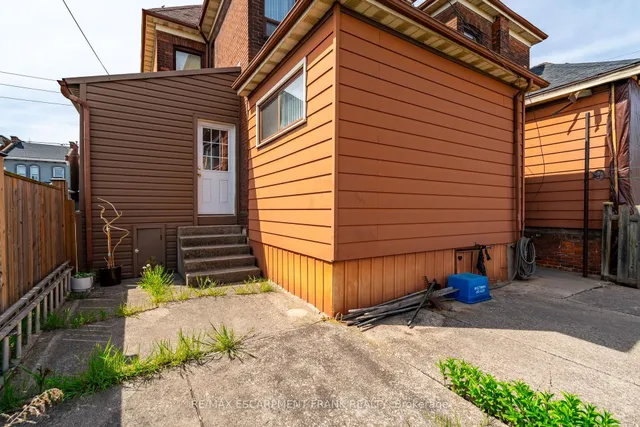 Additional image 39 of 244 HUGHSON St