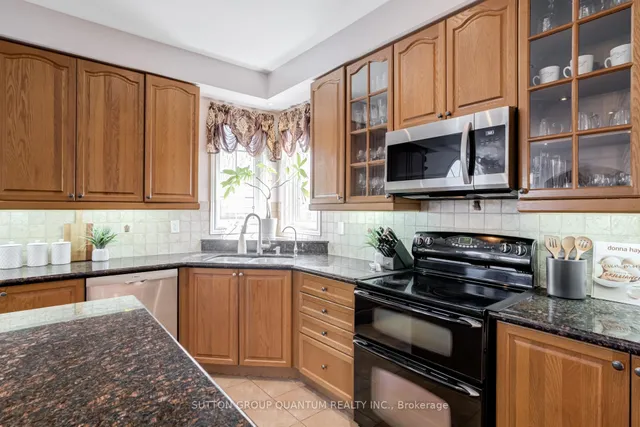 Additional image 11 of 49 Supino Cres