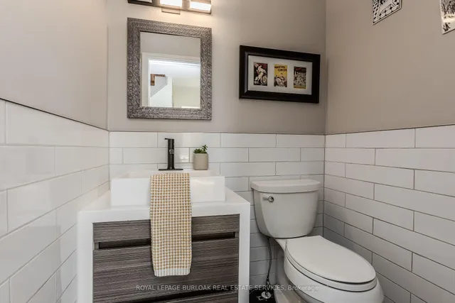 Additional image 21 of 21 Cedar St