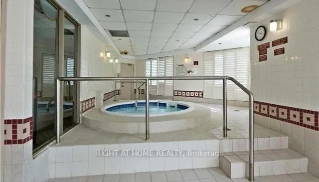 Additional image 9 of 350 Alton Towers Circ Unit 311