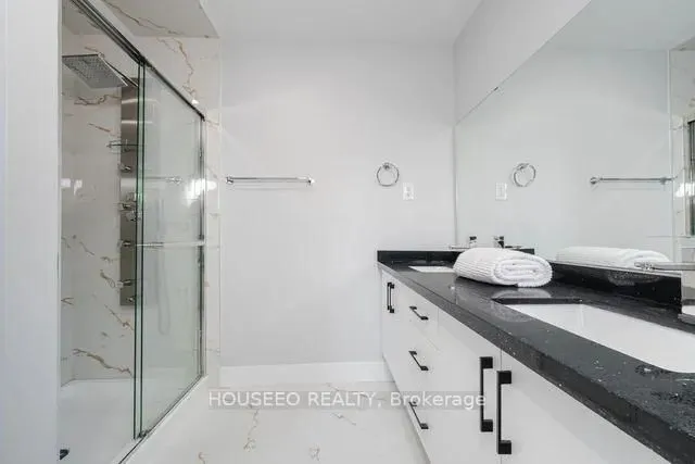 Additional image 17 of 23 Fenflower Crt