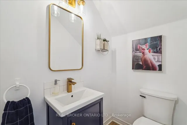 Additional image 22 of 114 Evans Ave Unit 7