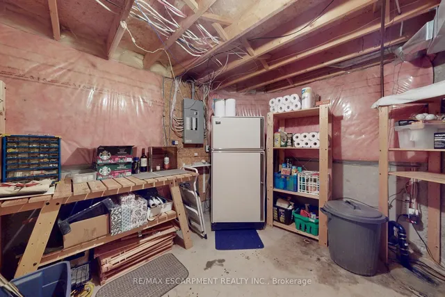 Additional image 35 of 3234 KATHLEEN Dr