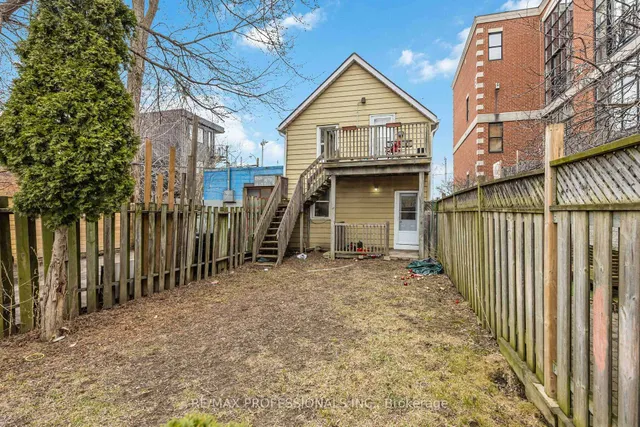 Additional image 20 of 220 Main St