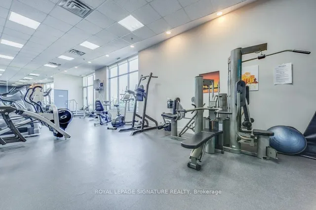 Additional image 27 of 700 King St Unit 801