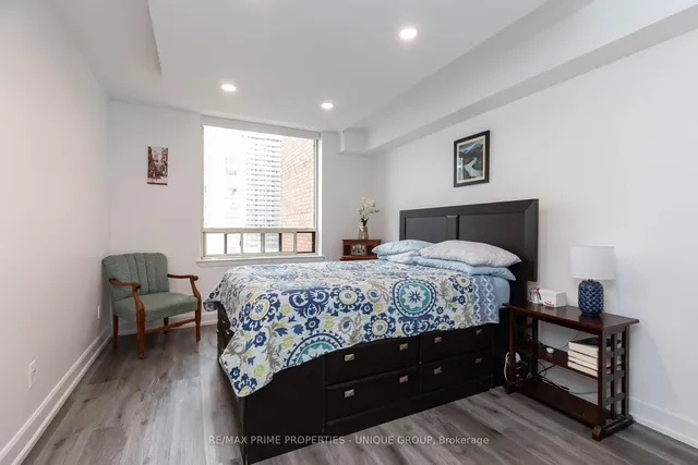 Additional image 11 of 633 Bay St Unit 903