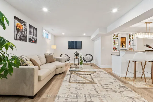 Additional image 35 of 215 Black Maple Crt