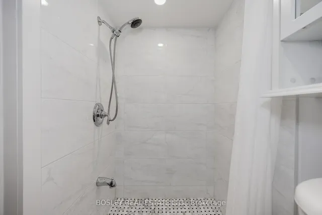 Additional image 33 of 10 Craiglee Dr