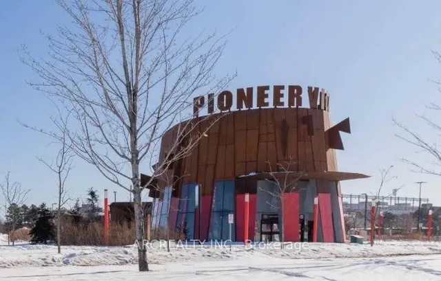 Additional image 43 of 4673 Jane St Unit 1007