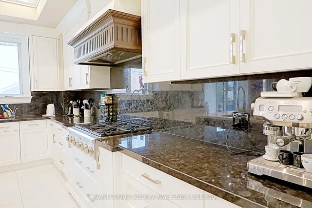 Additional image 5 of 52B Cork Ave