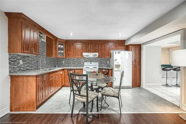 Additional image 34 of 85 Gennela Sq