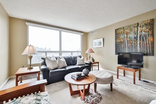 Additional image 11 of 7 Concorde Pl Unit 1005