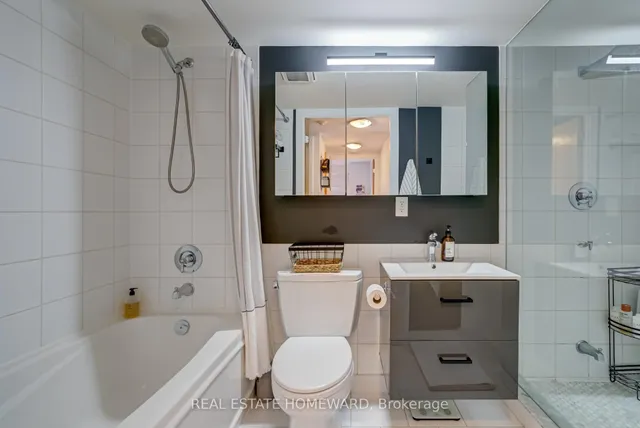 Additional image 22 of 255 Richmond St Unit 1004