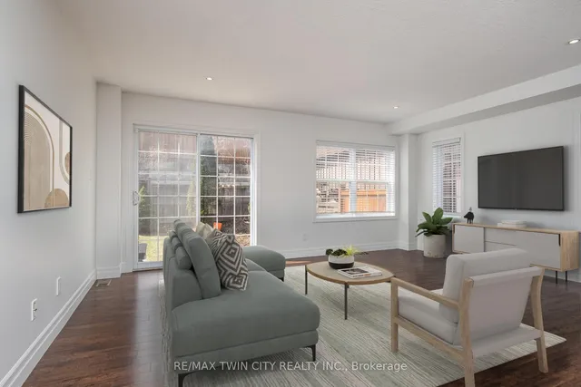 Additional image 8 of 45 Woolwich St