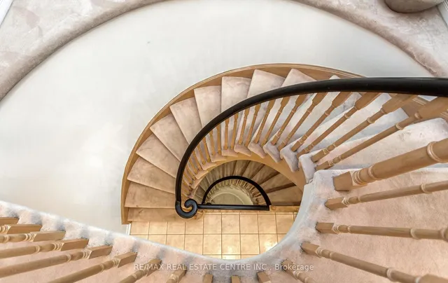 Additional image 22 of 1731 Riverbrook Cres