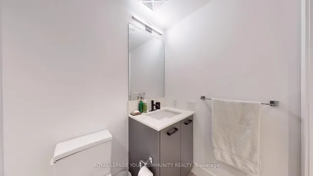 Additional image 48 of 1888 Queen St Unit 307