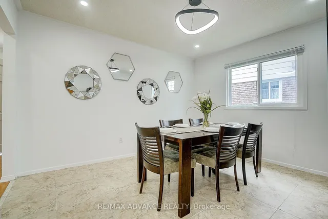 Additional image 20 of 86 Placentia Blvd