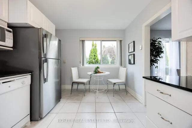 Additional image 8 of 4357 Bloor St Unit 16