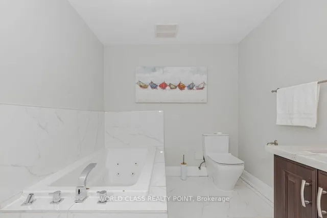 Additional image 31 of 2 Gervais Dr