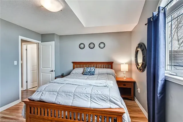 Additional image 25 of 27 Surrey Dr