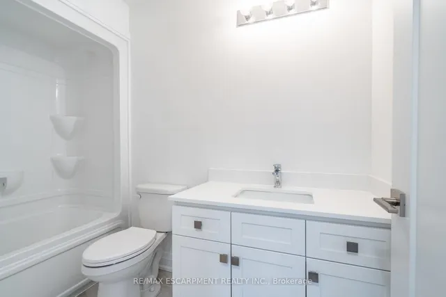 Additional image 29 of 18 Clear Valley Lane