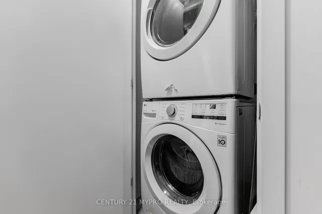 Additional image 22 of 130 River St Unit 807