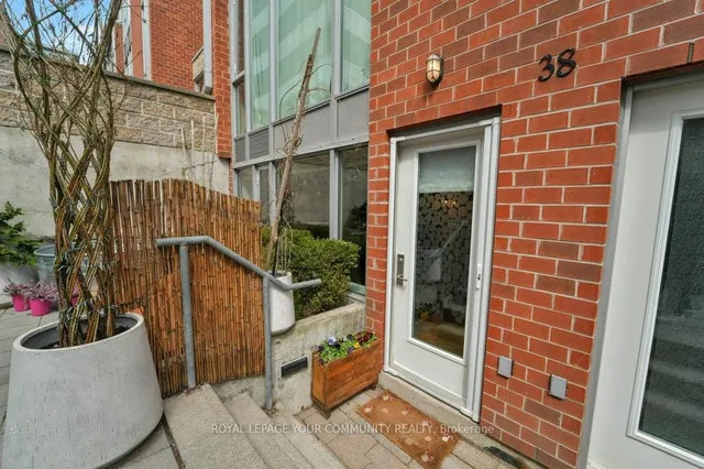 Additional image 25 of 38 Boston Ave Unit 4