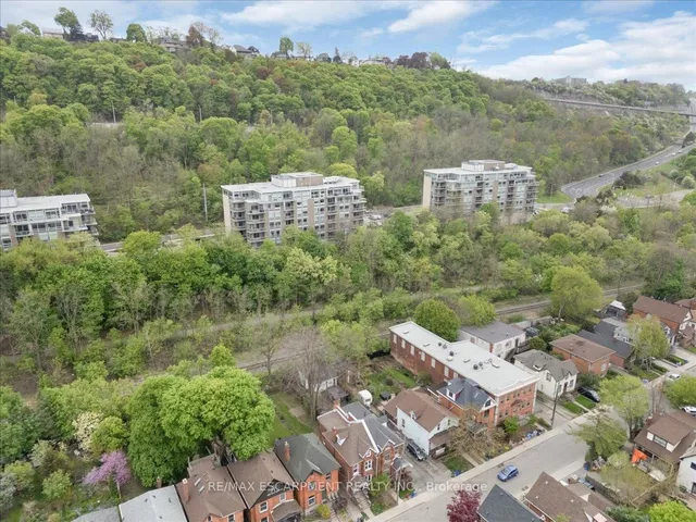 Additional image 35 of 68 Alanson St