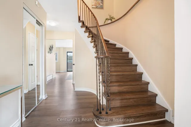 Additional image 20 of 45 Autumn Glen Circ